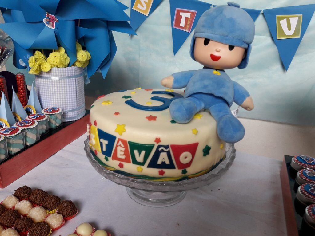 Festa Infantil Pocoyo – detalhe bolo