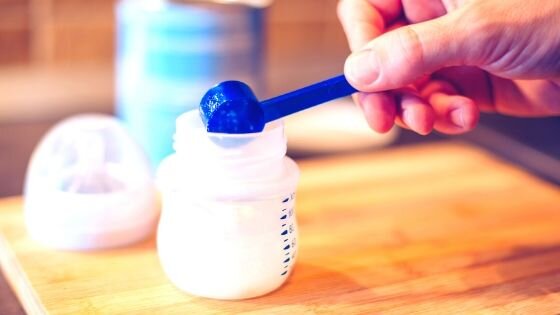 diferença entre fórmula infantil e composto lácteo