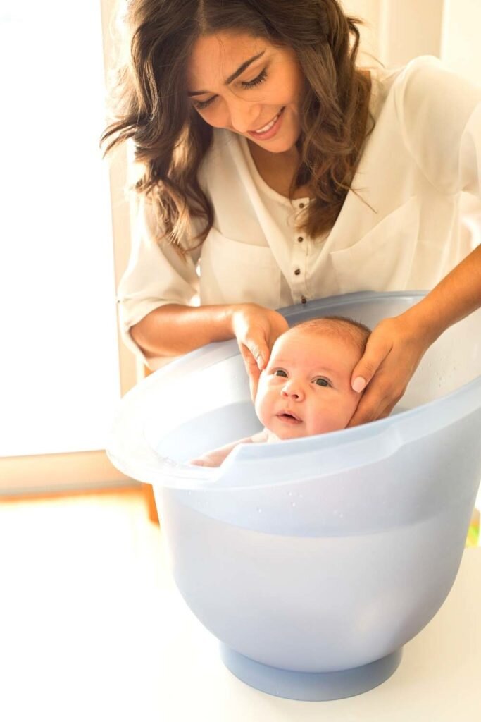 banho do bebê na banheira do bebê tipo ofurô