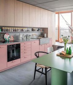 cozinha cor de rosa com verde 1